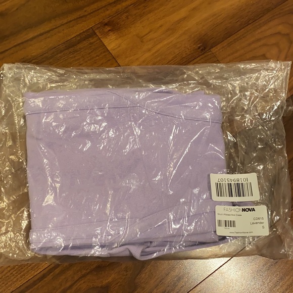 Fashionnova lavender dress S - Picture 4 of 5